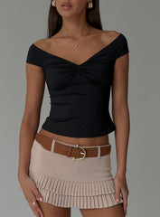 Maxeina Off Shoulder Twist Top Black