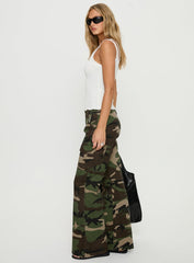 Danella Mid Rise Straight Leg Cargo Jean Camouflage
